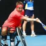 Martín de la Puente gana el torneo de dobles del Victoria Open de tenis en silla de ruedas.