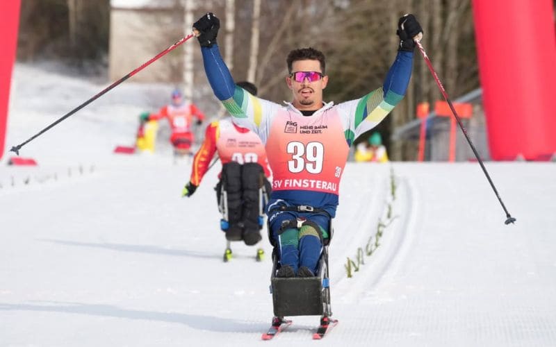 El esquiador brasileño Cristian Ribera buscará en Milán-Cortina su primera medalla en unos Juegos Paralímpicos