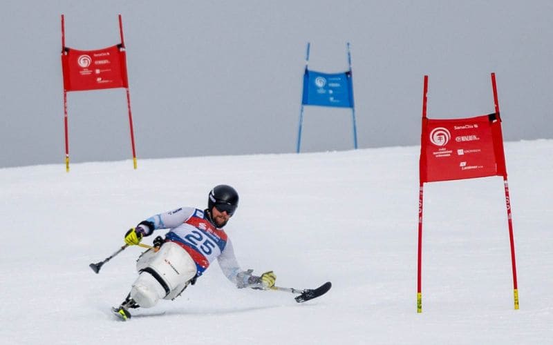 Javier Marcos durante la Copa FIS de esquí alpino paralímpico