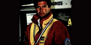 Miguel Ángel Pérez Tello con la medalla de bronce en los Juegos de Albertville 1992