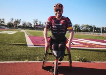Rafa Botello acaba noveno en la maratón de Los Ángeles