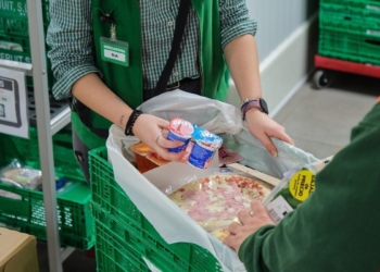 La justicia confirma la nulidad del despido de una trabajadora de Mercadona con esclerosis múltiple en Fuerteventura